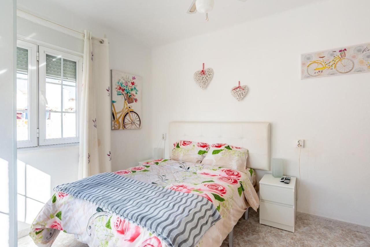 Rooms Breeze & Sun Málaga Eksteriør bilde