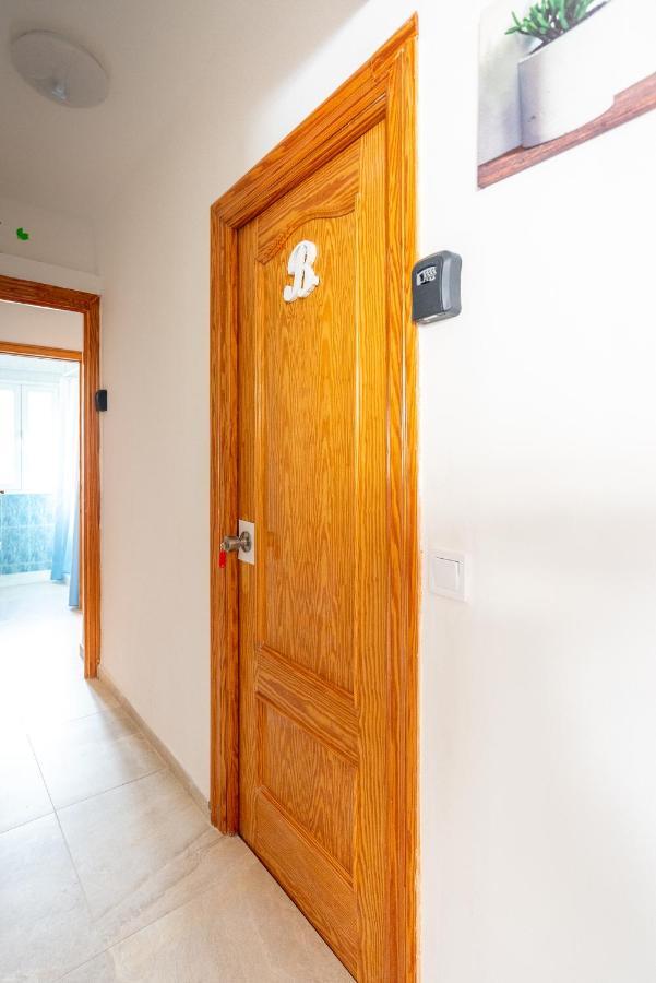 Rooms Breeze & Sun Málaga Eksteriør bilde