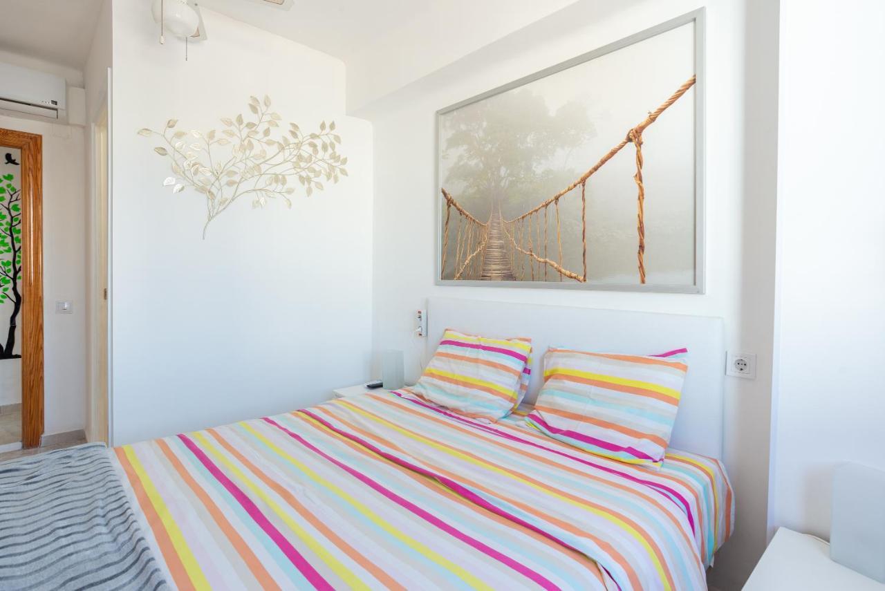 Rooms Breeze & Sun Málaga Eksteriør bilde