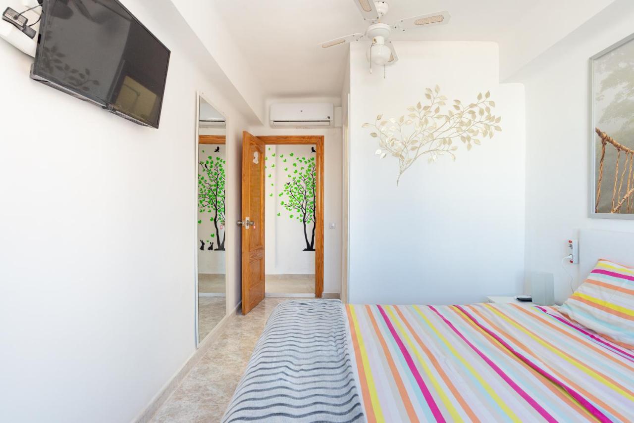 Rooms Breeze & Sun Málaga Eksteriør bilde